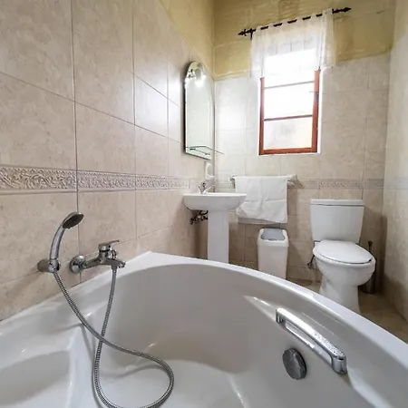 Feriehus 4 Bedroom With Large Private Pool *