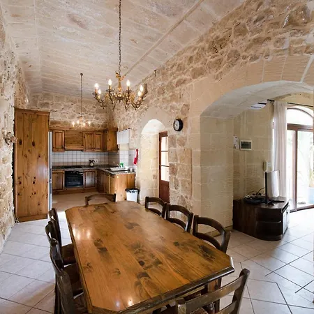 Holiday home 4 Bedroom With Large Private Pool