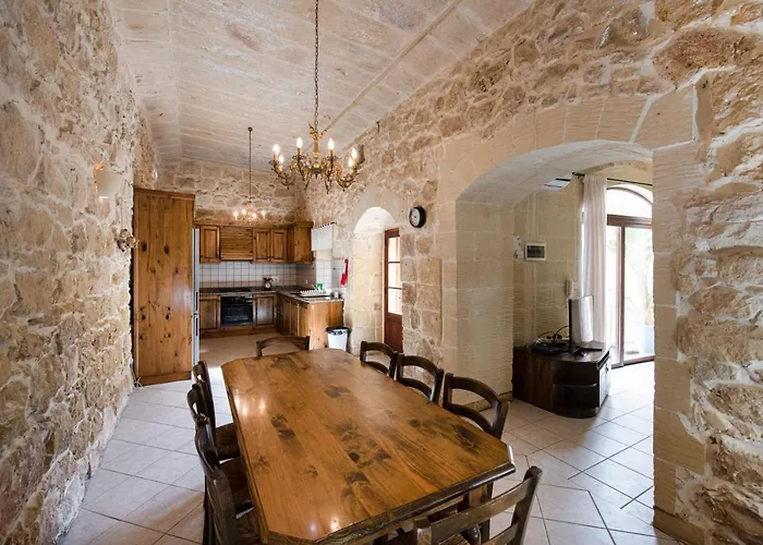 Holiday home 4 Bedroom With Large Private Pool