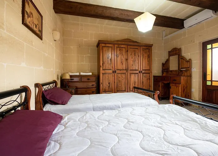 Tatil Evi 4 Bedroom With Large Private Pool *