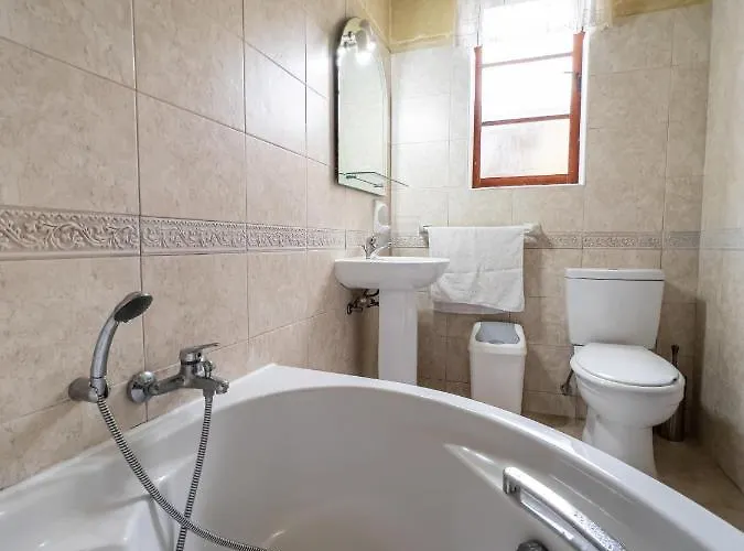 Tatil Evi 4 Bedroom With Large Private Pool *